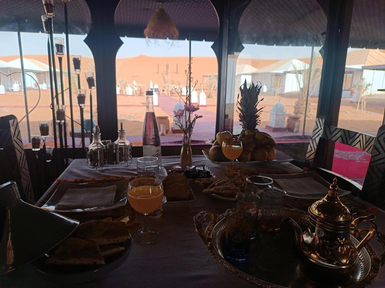 Merzouga Traditional Luxury Camp Buitenkant foto
