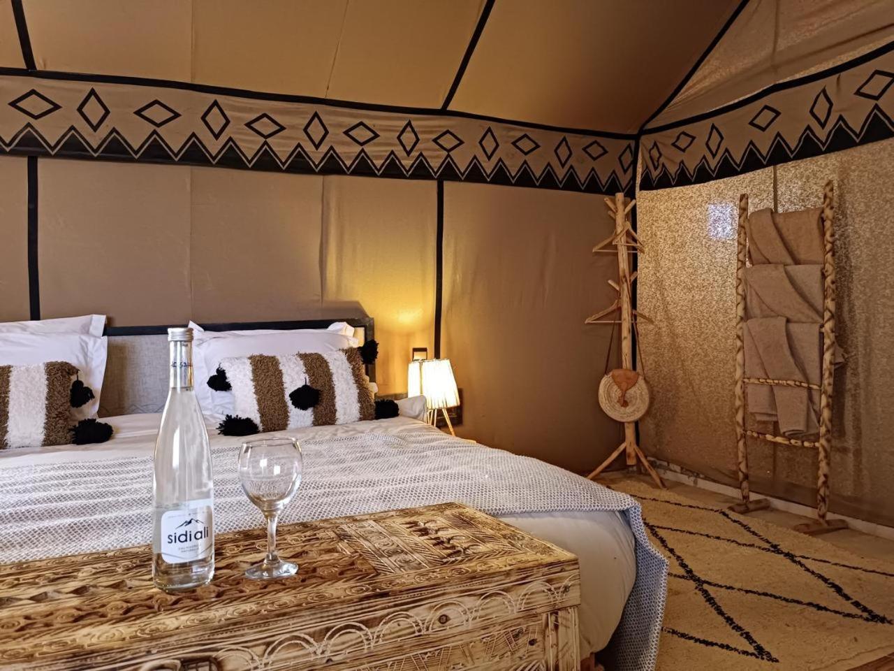 Merzouga Traditional Luxury Camp Buitenkant foto