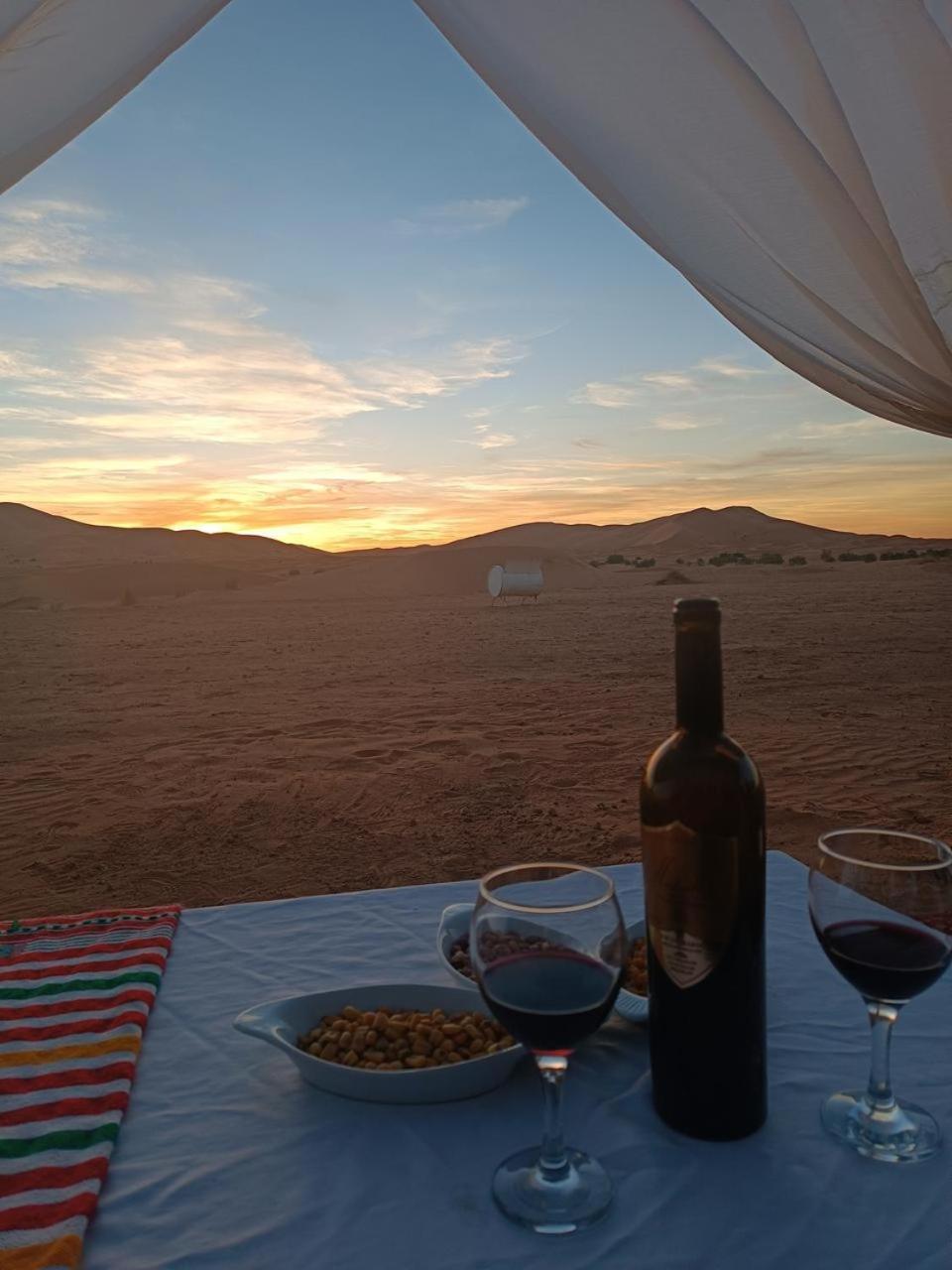 Merzouga Traditional Luxury Camp Buitenkant foto